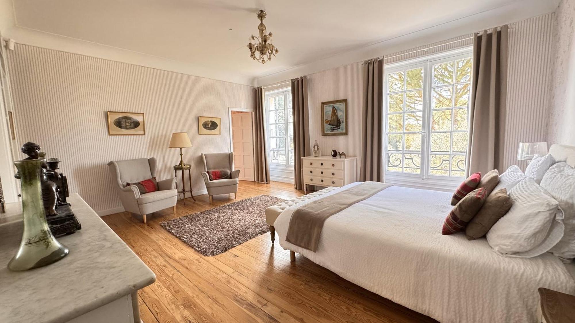 Maison D'Hotes Le Parc Labruguiere Ruang foto